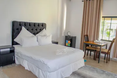 Tou Safari Lodge Hotels in 