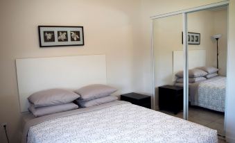 Detroit Vacation Rentals - Housity