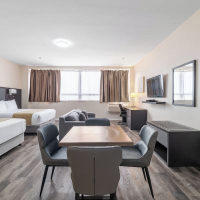 Suite, Multiple Beds, Non Smoking (Efficiency, 2 Person Sofabed) Hotel Montreal Metropolitain, BW Premier Collection Promo Code