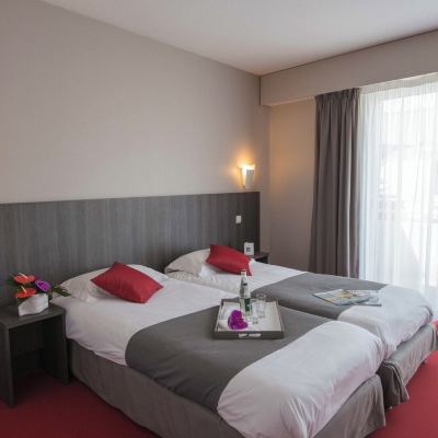 Comfort Twin Room Le Robinson Promo Code