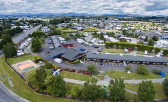 Te Anau Top 10 Holiday Park and Motels