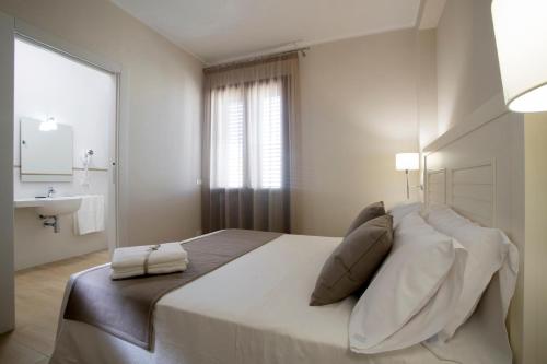 双人房（带独立浴室）