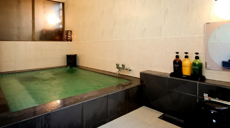 草のホテル 施設