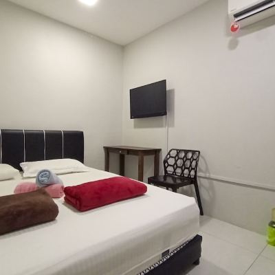Bilik Peribadi dengan Bilik Mandi Berkongsi Kupon OYO 90261 Hom2rex Kuching Homestay