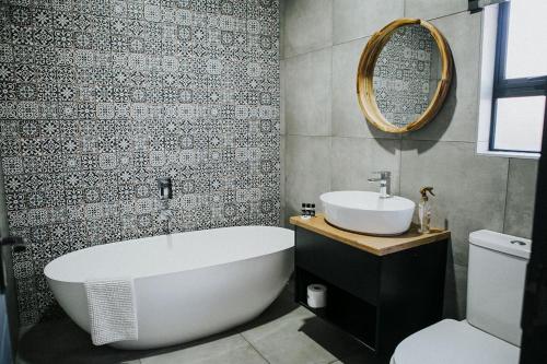 双人房（带独立浴室）