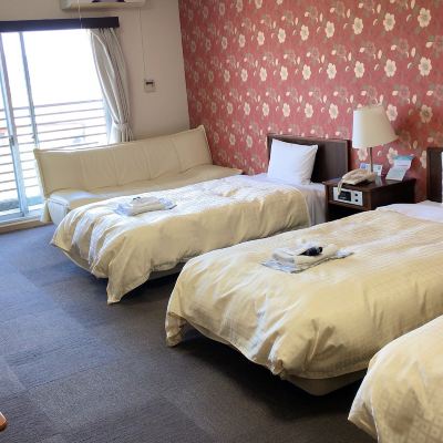 Spacious 38 Square Meters [Standard] [Twin Room] [Smoking] [Mountain View] 原鶴グランドスカイホテル クーポン