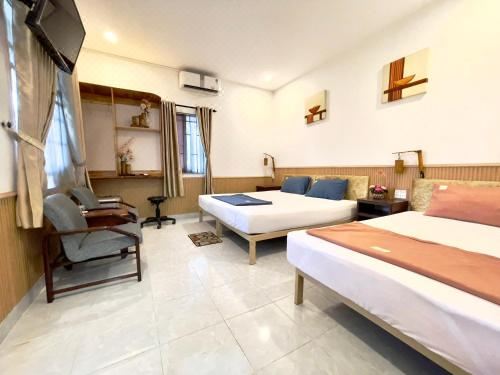 三人间（园景）