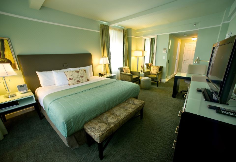 Hotel BeaconExecutive King Studio With City View