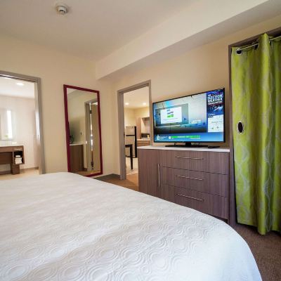 King Bed One Bedroom Suite Home2 Suites by Hilton Oklahoma City NW Expressway Promo Code