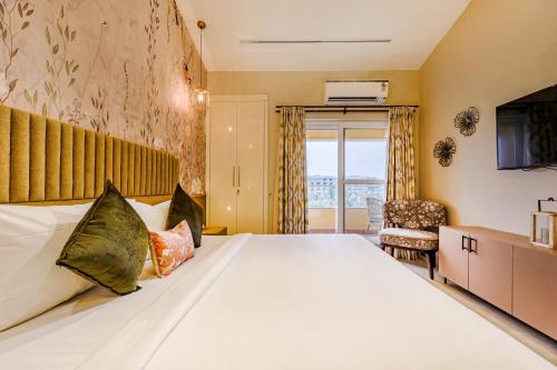 带阳台的三卧室公寓