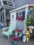 Guest Suite, 1 Bedroom, Living Room, Dining Area, Shower, Off Street Parking