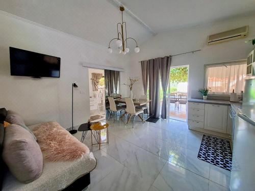 帶海景的一臥室公寓