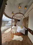 SKY DOME Hotel di 