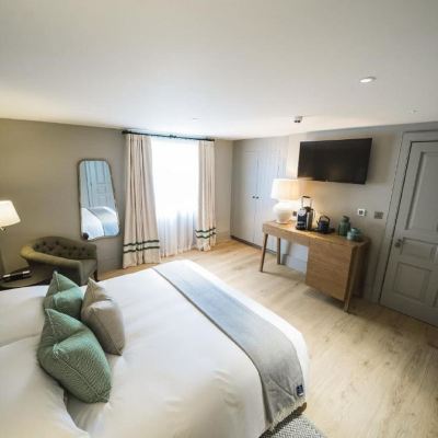 Wellington Lodge Access Double Highfield Park Promo Code