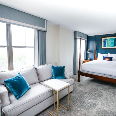 Deluxe Queen Room Dunhill Hotel Promo Code