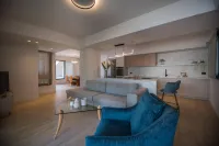 Arvacay Luxury Home