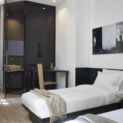 Deluxe Room With Courtyard View InnAthens Promo Code