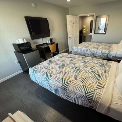 Room With 2 Full Beds And Roll-in Shower-Mobility Accessible/Non-Smoking Motel 6 Englewood, FL Promo Code