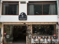 Quechua´S House Hostal & Coffee Hôtels à : 