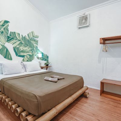 Basic Queen Room With Shared Bathroom Snooze Promo Code