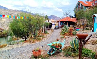 Colibrí Eco Lodge & Camping - Housity