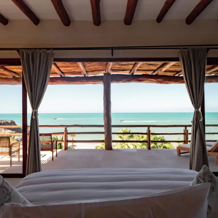 Beach Front Hotel Boutique DK House
