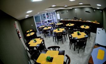 Wanna Hotel - Housity