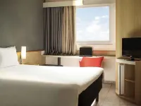Ibis Criciuma