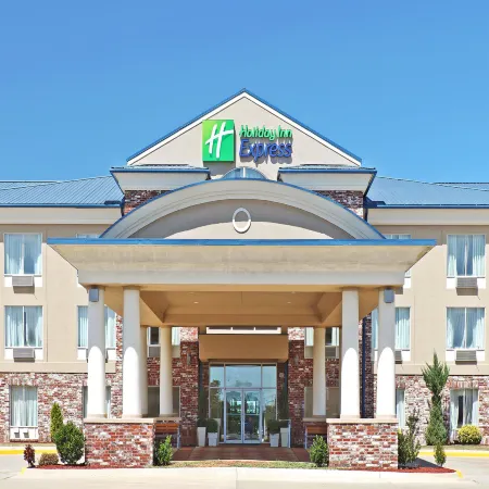Holiday Inn Express & Suites MOUNTAIN HOME by IHG Отели в г. Бакстер