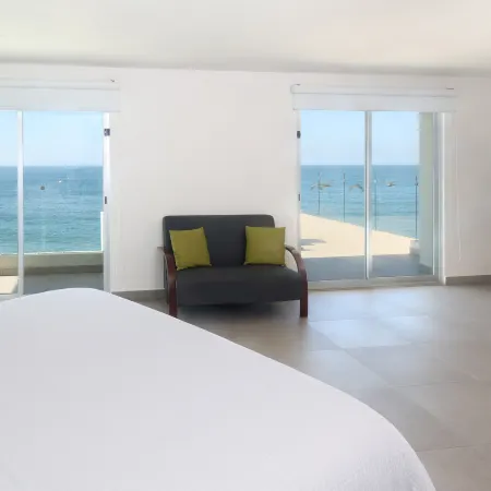 Garner Hotel MAZATLAN BEACH by IHG