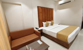 Hotel Silver Palace - Housity