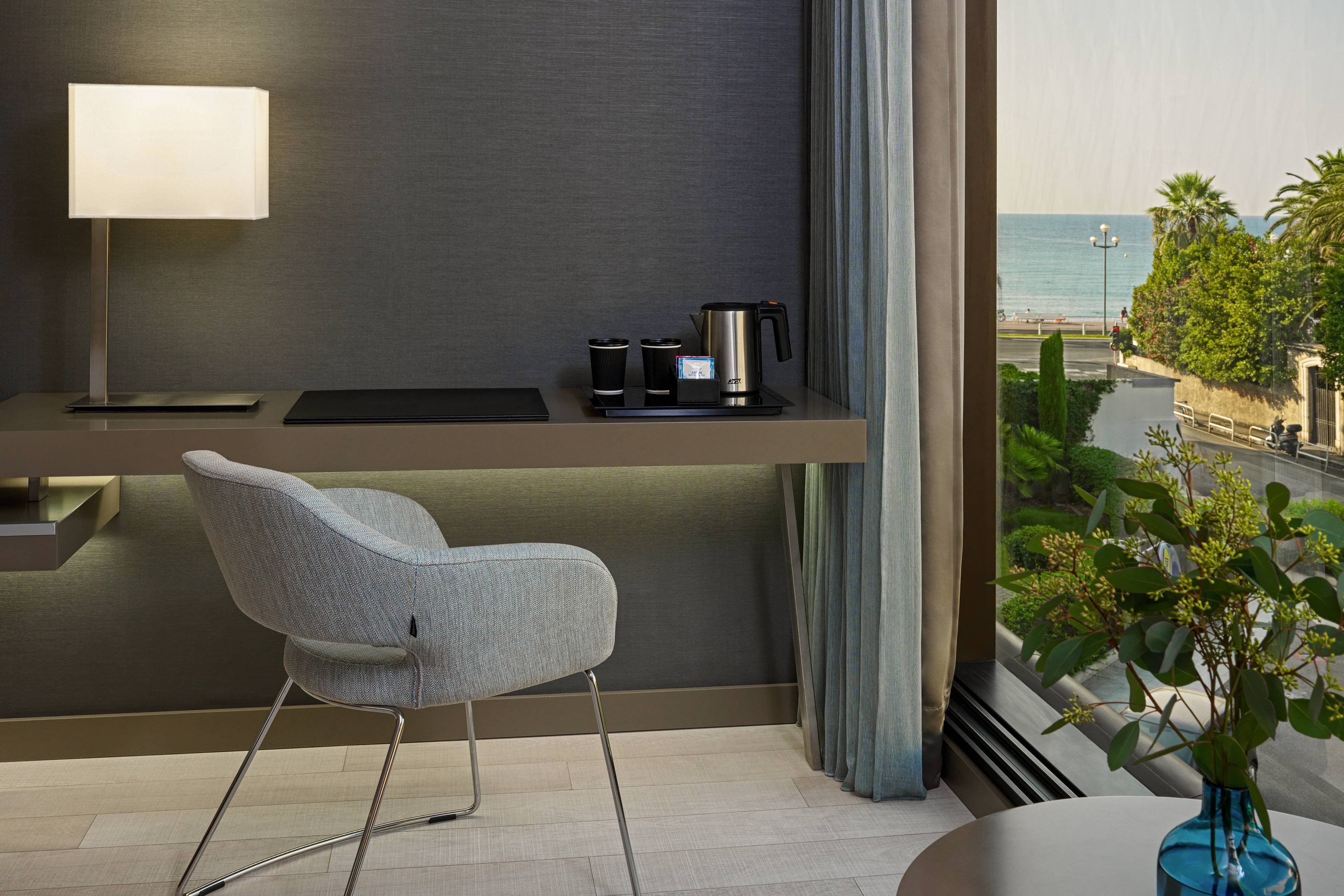 部分海景豪华双床房