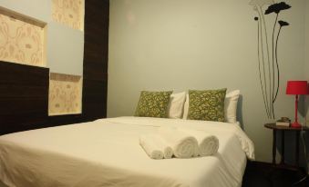 Luang Poj Boutique Hostel