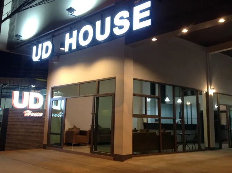 ห้องดีลักซ์