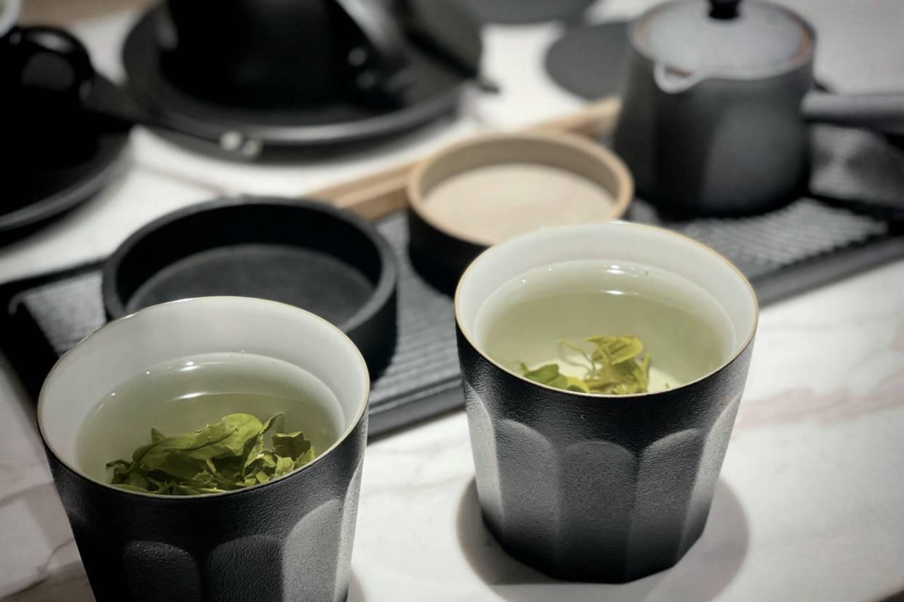 谈朝花-江南大床房（推窗见景+高端洗护+智能客控）