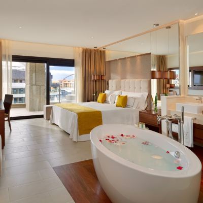 Suite Harmony (2 adults + 2 children) GF Victoria Promo Code