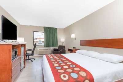 Super 8 by Wyndham Owensboro Hotels in 