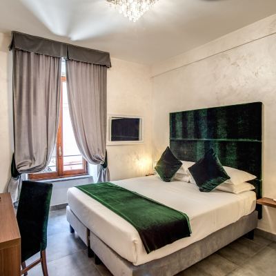 Deluxe Apartment Tritone Top House Promo Code
