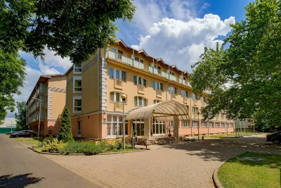 Hungarospa Thermal Hotel Các khách sạn ở 
