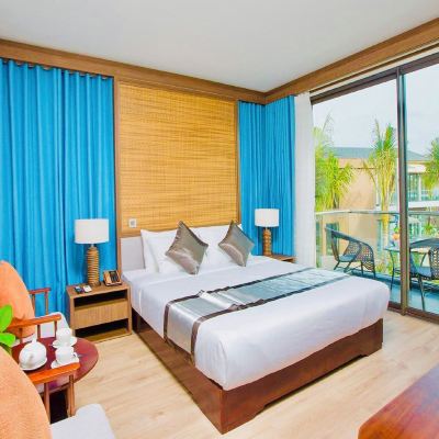 奢華別墅， 3 間臥室， 私人游泳池， 海濱 Sonaga海灘度假村和普吉別墅優惠