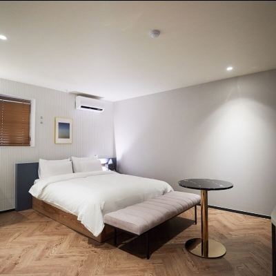 프리미엄 더블룸 넘버25호텔 양주송추점 쿠폰