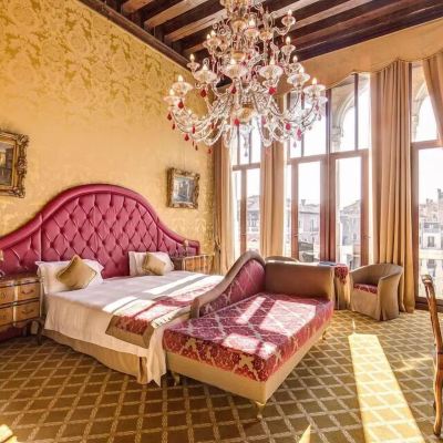 Suite with Canal View Pesaro Palace Promo Code