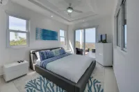 Malibu at Pacific Marlin Hotele w: 