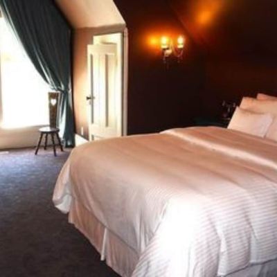 Cheshire Patterson Inn Promo Code