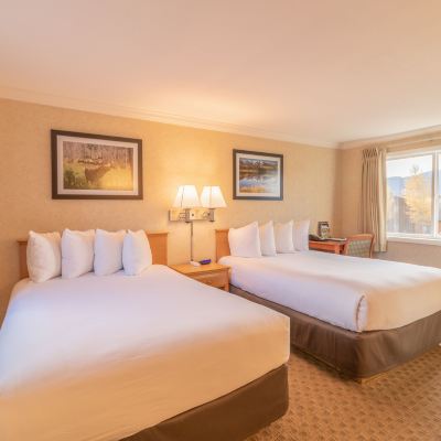 Superior Room, 2 Double Beds, Refrigerator & Microwave, Mountain View Blue Door Inn Promo Code
