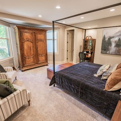 Luxury Room, 1 King Bed, Non Smoking, Bathtub The River House at The Morris Estate Promo Code