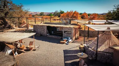 Atacama Loft & Glamp Hotel di 