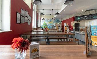 YHA London St Paul's - Housity