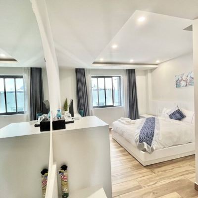 Standard Double Room BALLANTINE HOTEL Promo Code