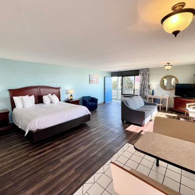 Premium Room, 1 King Bed, Kitchen (Gulf Front Kitchen With 1 King) Buccaneer Inn Promo Code